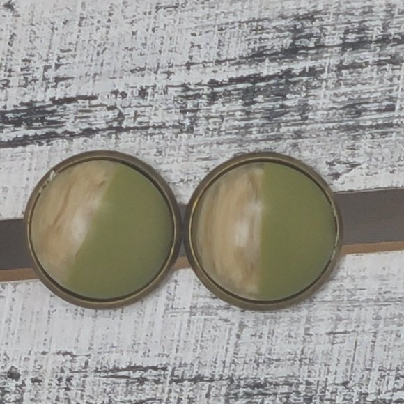 Earrings - Picture 1 of 16